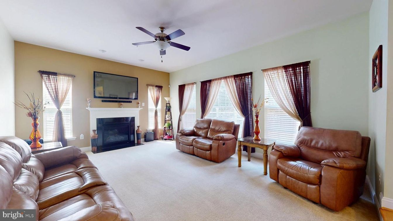 Fireplace, Interior, Living room