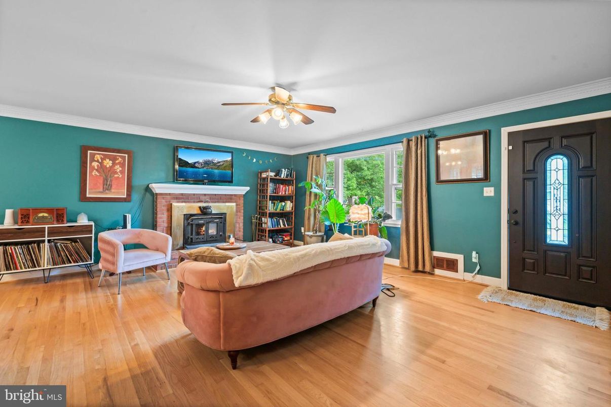 Fireplace, Interior, Living room, Wood Texture Flooring