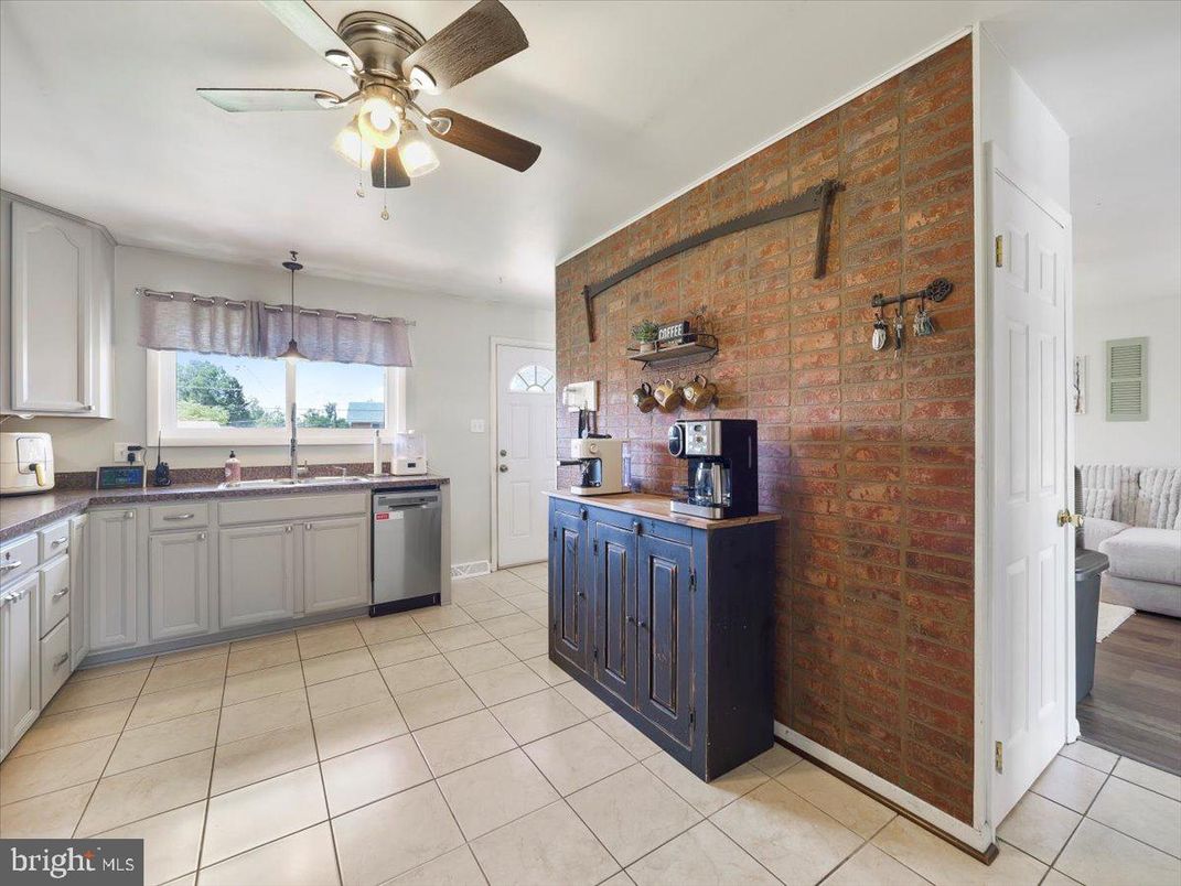 Interior, Kitchen, Stone Walls