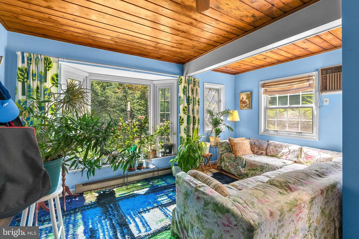 Interior, Living room, Sun Room, Wooden Ceilings