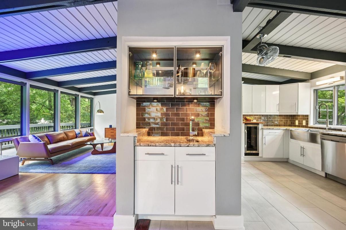 Interior, Kitchen, Living room, Stainless Steel Appliances, Wood Texture Flooring