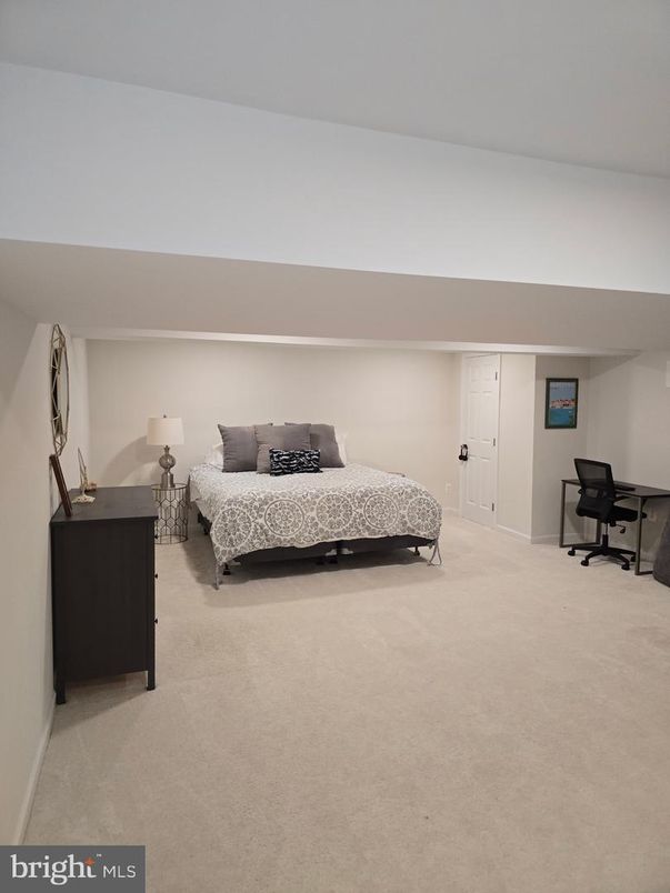 Bedroom, Home Office, Interior