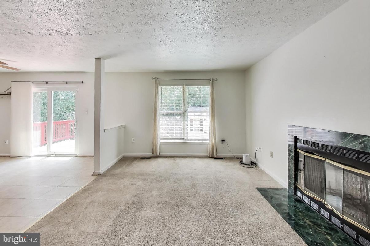 Empty room, Fireplace, Interior