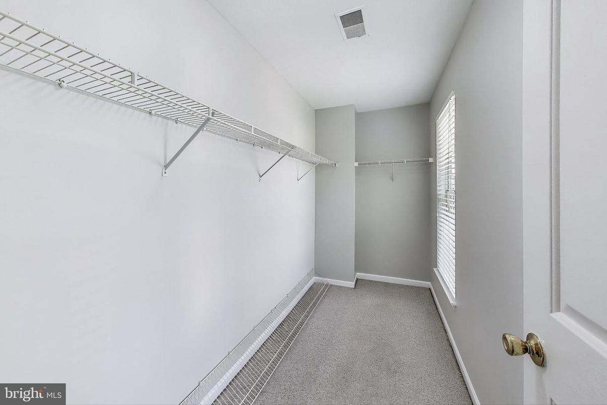 Interior, Walk-in Closets