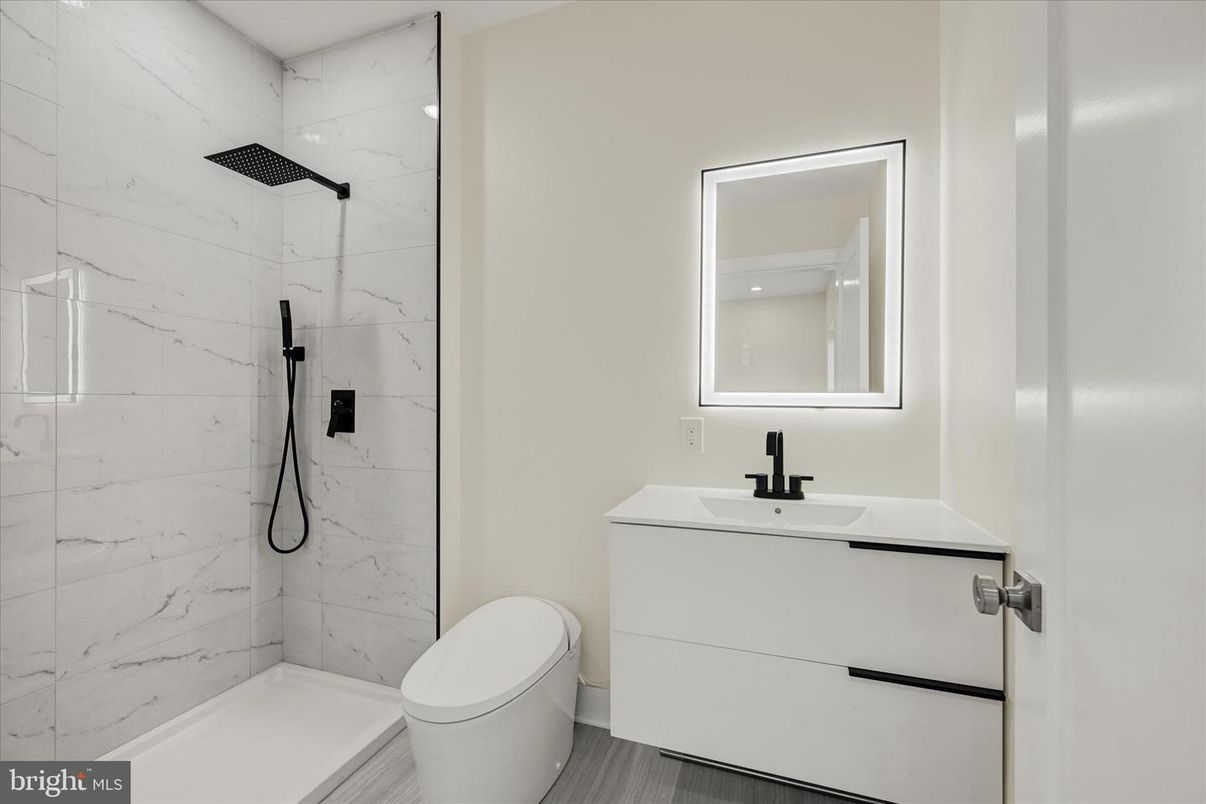 Bathroom, Interior, Marble Walls