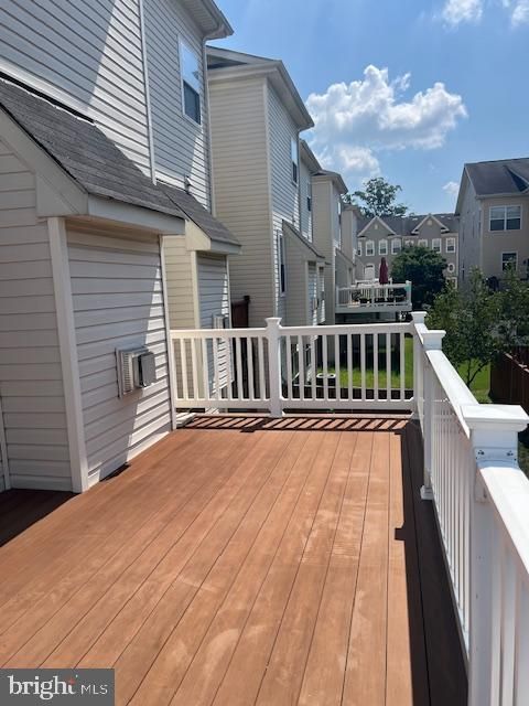Exterior, Wood Texture Flooring