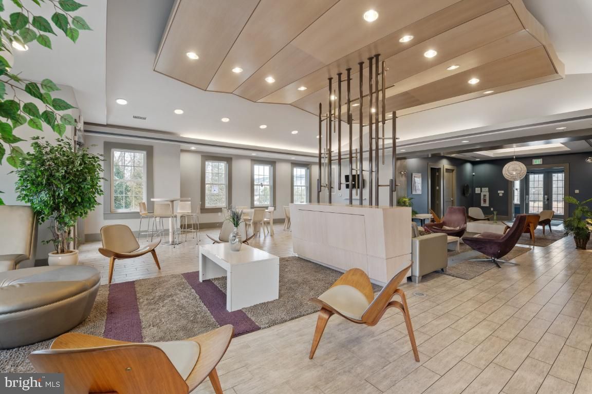 Dining room, Interior, Living room, Pendant Lights, Recessed Lighting, Wood Texture Flooring