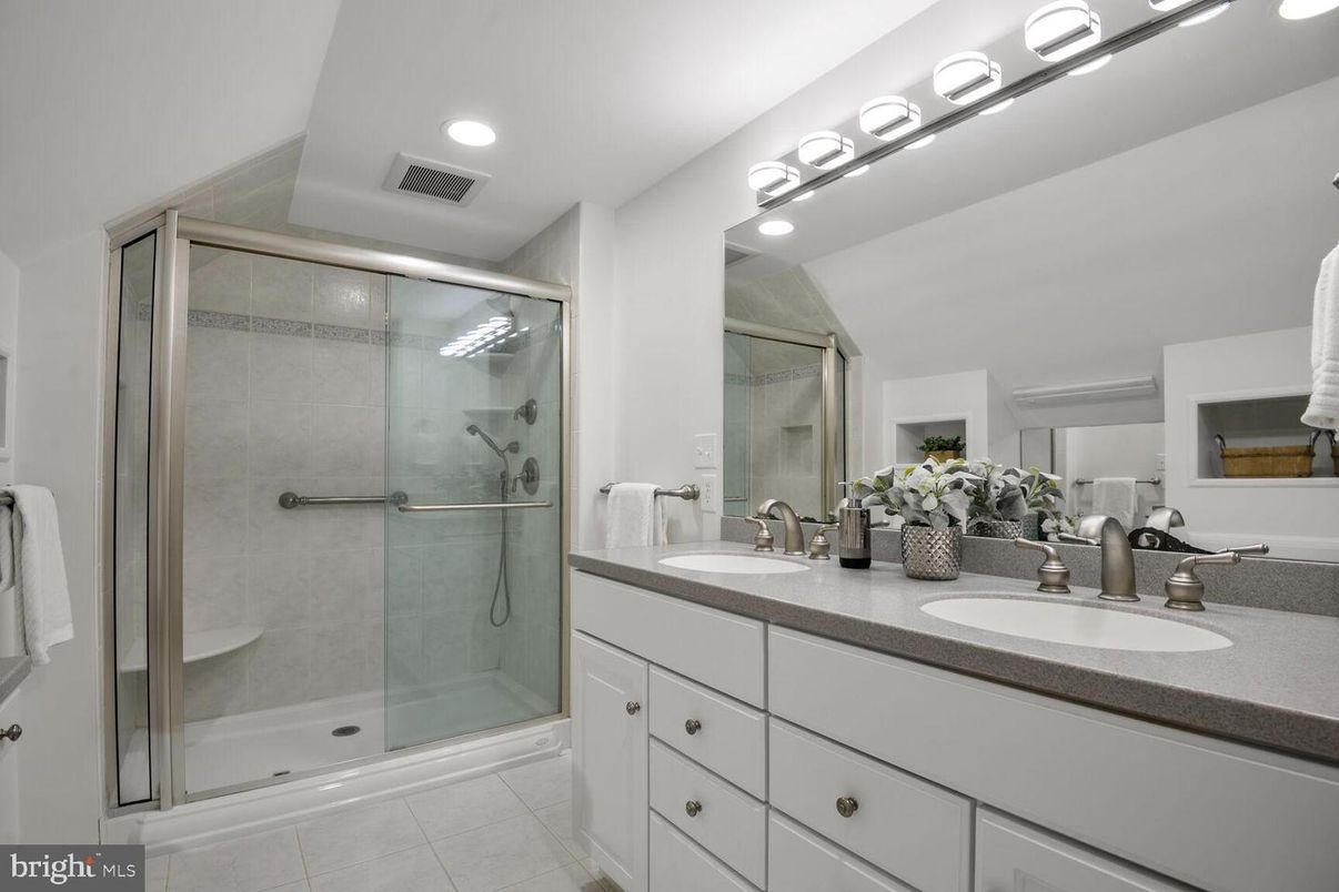 Bathroom, Dual Sink Vanities, Glass Shower, Interior, Recessed Lighting