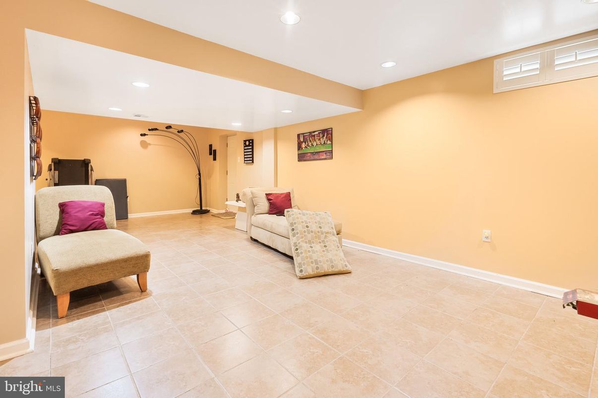 Interior, Recessed Lighting