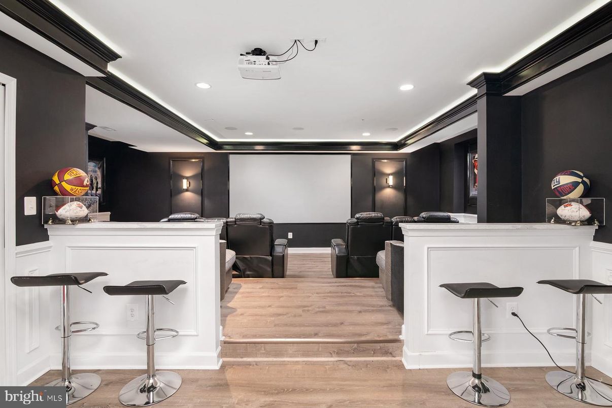 Interior, Projection Screen, Recessed Lighting, Theatre Room, Wood Texture Flooring