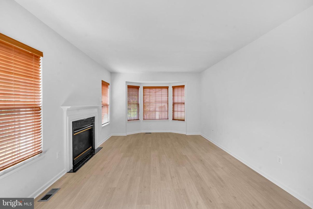 Empty room, Fireplace, Interior, Wood Texture Flooring