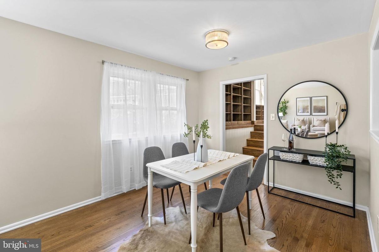 Dining room, Interior, Wood Texture Flooring