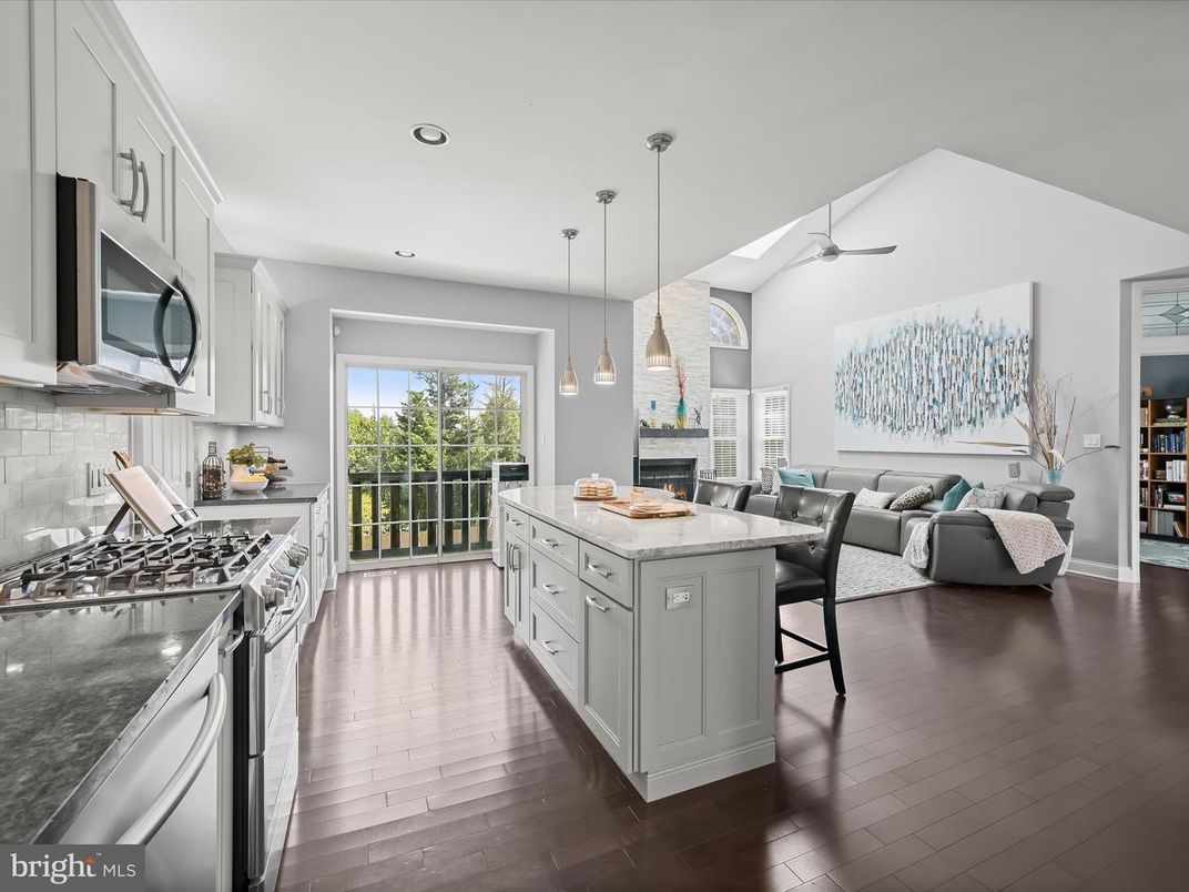 Fireplace, Interior, Kitchen, Living room, Pendant Lights, Recessed Lighting, Wood Texture Flooring