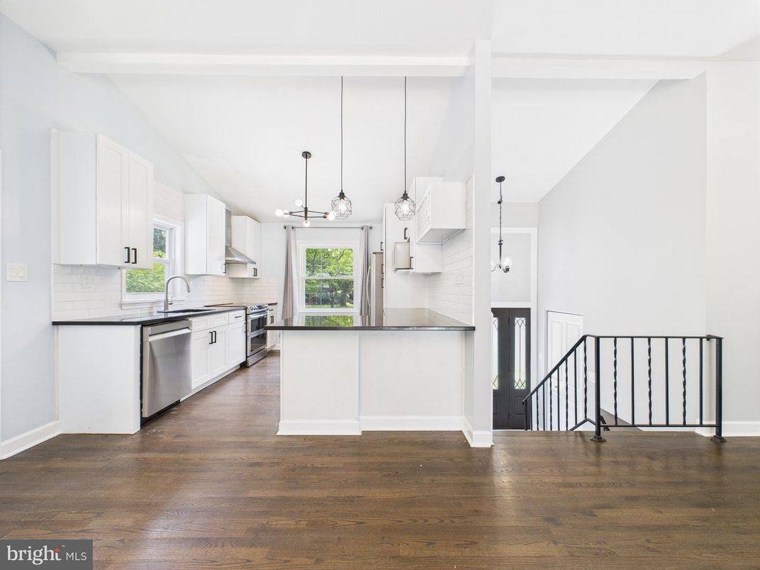 Interior, Kitchen, Pendant Lights, Stainless Steel Appliances, Wood Texture Flooring
