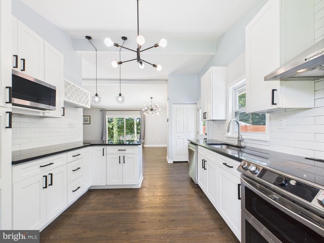Interior, Kitchen, Pendant Lights, Stainless Steel Appliances, Wood Texture Flooring