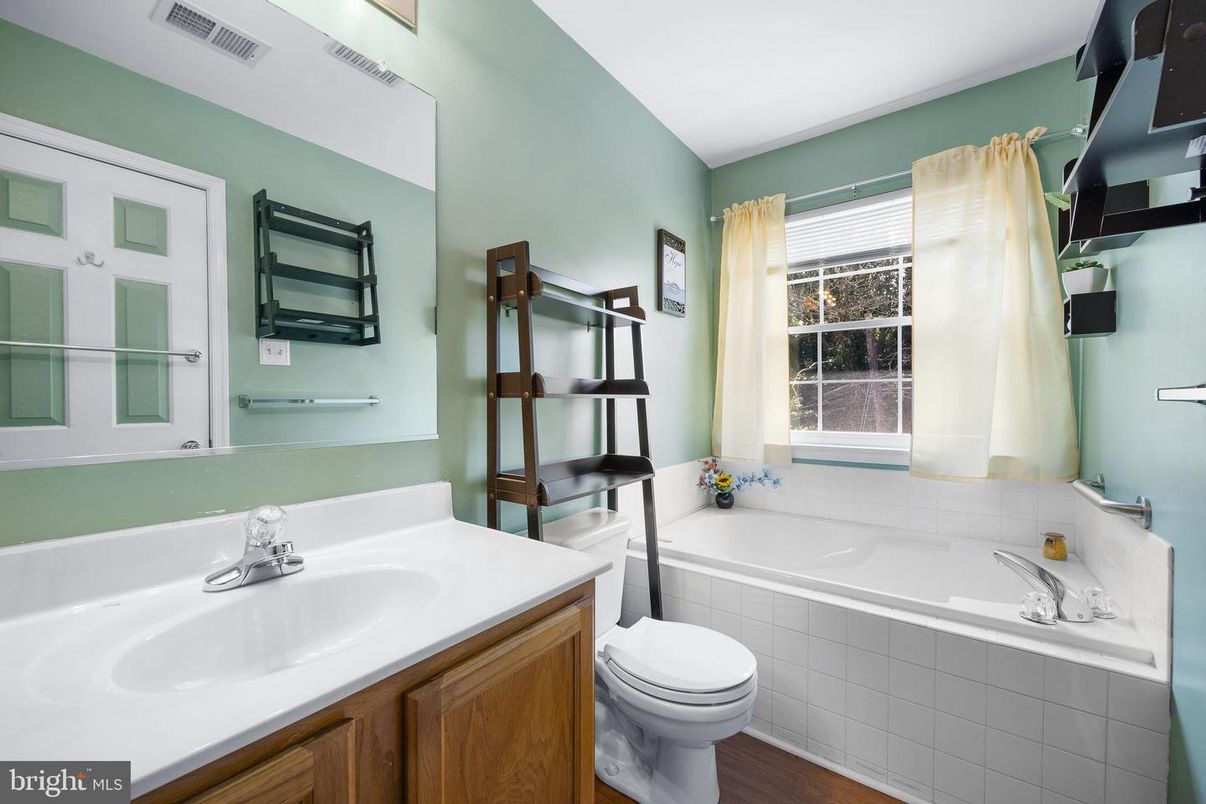 Bathroom, Interior, Wood Texture Flooring