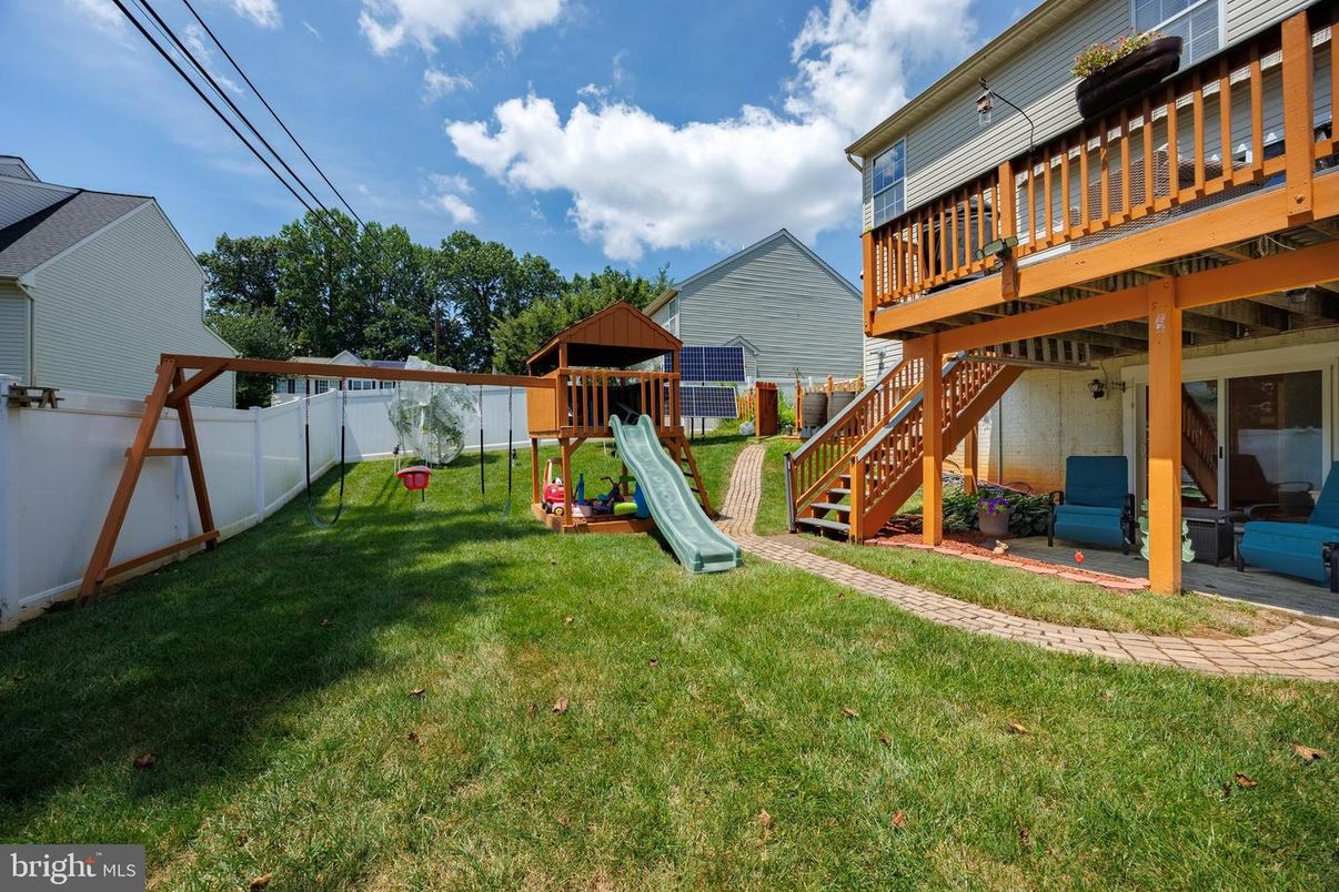 Backyard, Exterior, Playground