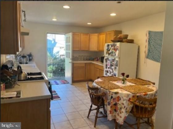 Dining room, Interior, Kitchen, Recessed Lighting