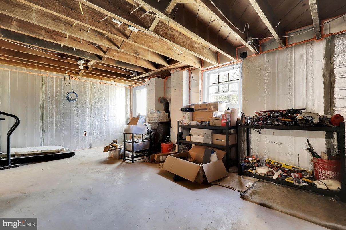 Interior, Wooden Beams