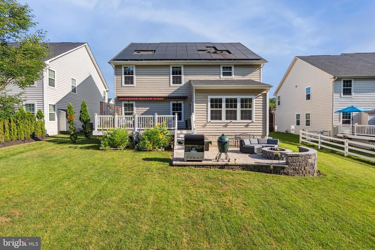 Backyard, Exterior, Solar Panels