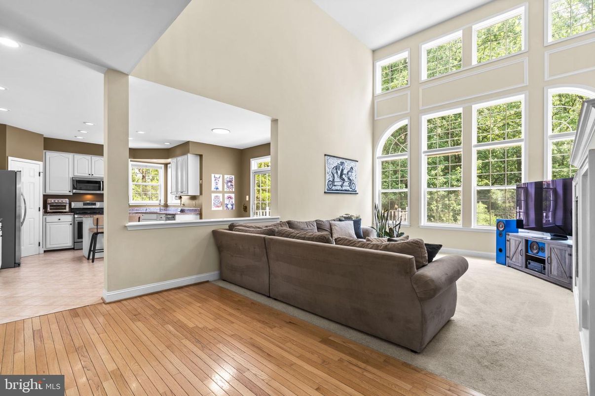 Interior, Kitchen, Living room, Recessed Lighting, Stainless Steel Appliances, Wood Texture Flooring