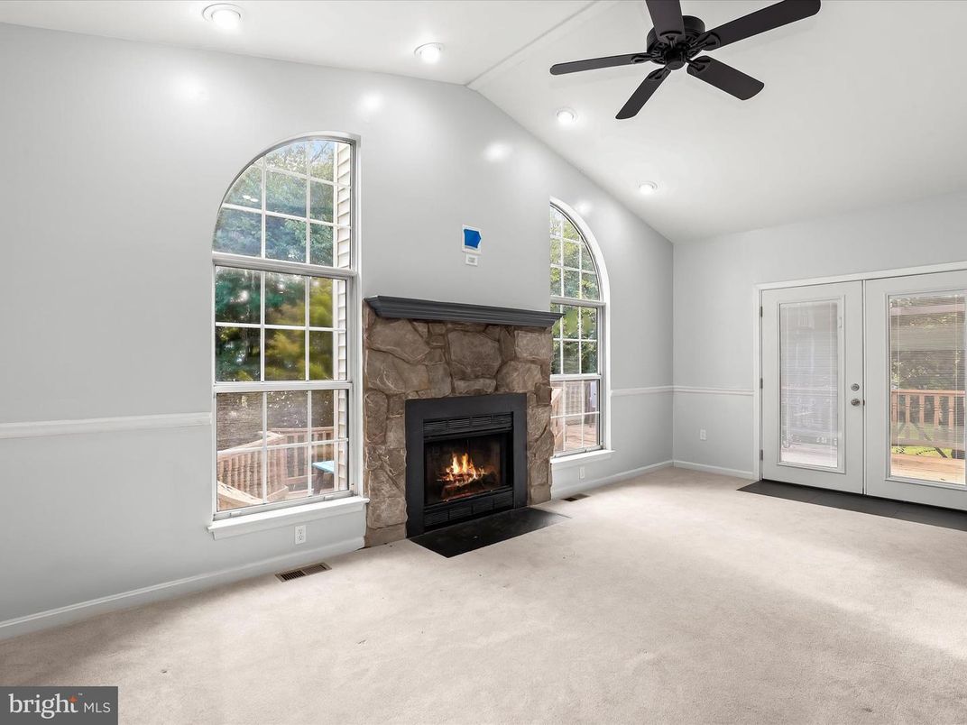 Empty room, Fireplace, Interior, Recessed Lighting
