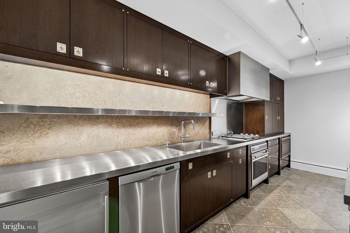 Interior, Kitchen, Stainless Steel Appliances