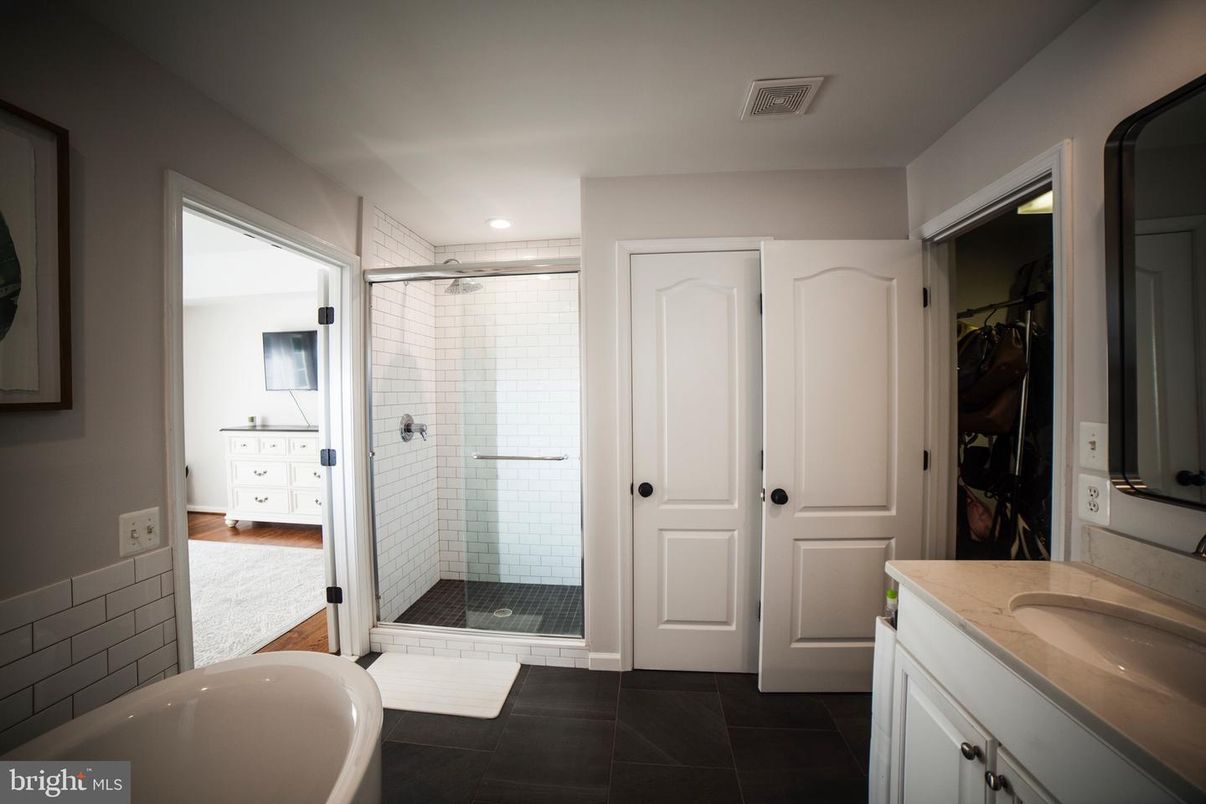 Bathroom, Dual Sink Vanities, Glass Shower, Interior, Recessed Lighting