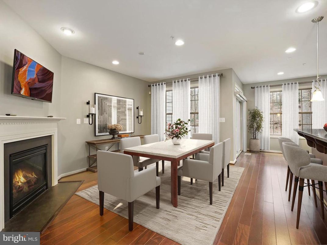 Dining room, Fireplace, Interior, Pendant Lights, Recessed Lighting, Wood Texture Flooring