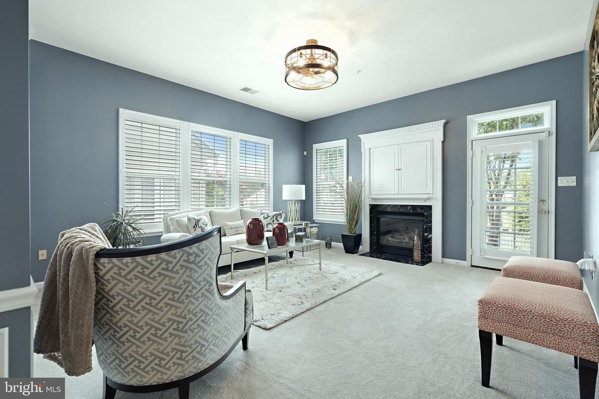 Fireplace, Interior, Living room