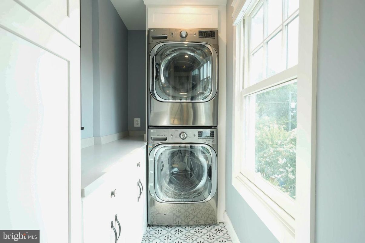 Interior, Utility Closets, Washer