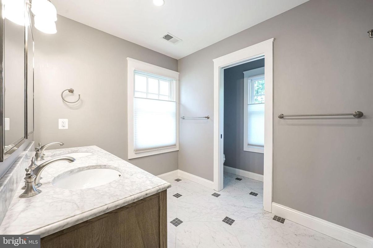 Bathroom, Dual Sink Vanities, Interior, Marble, Recessed Lighting