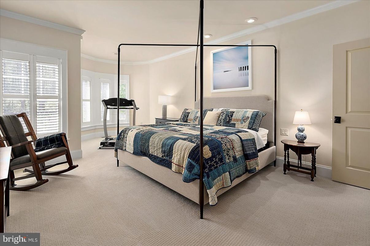 Bedroom, Fitness Equipment, Interior, Recessed Lighting