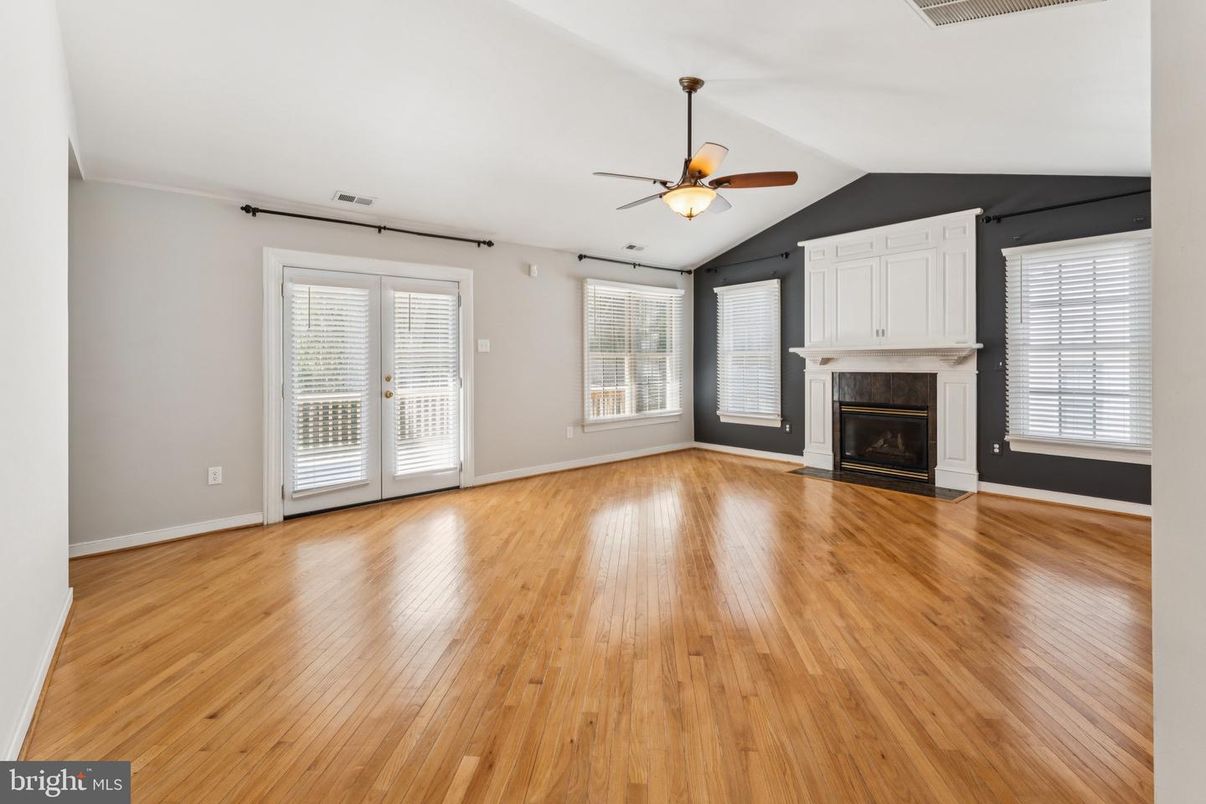 Empty room, Fireplace, Interior, Wood Texture Flooring