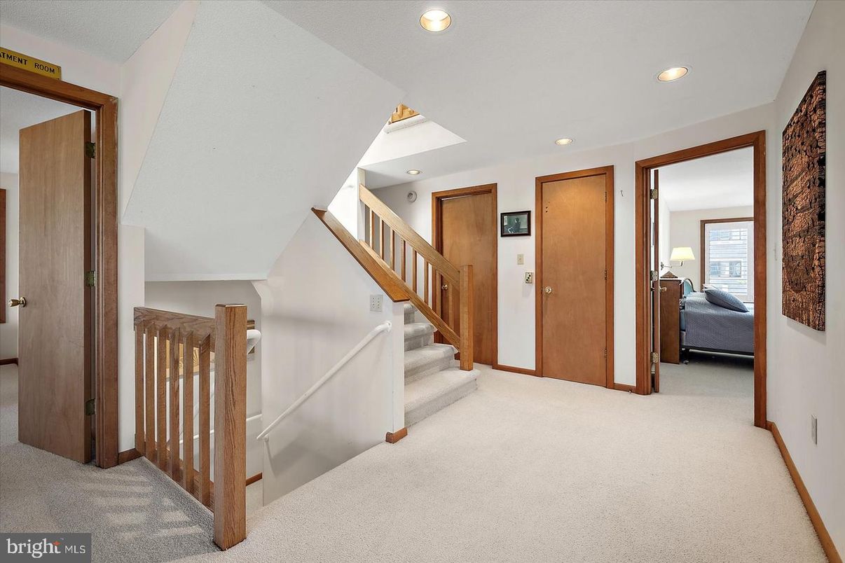 Interior, Recessed Lighting