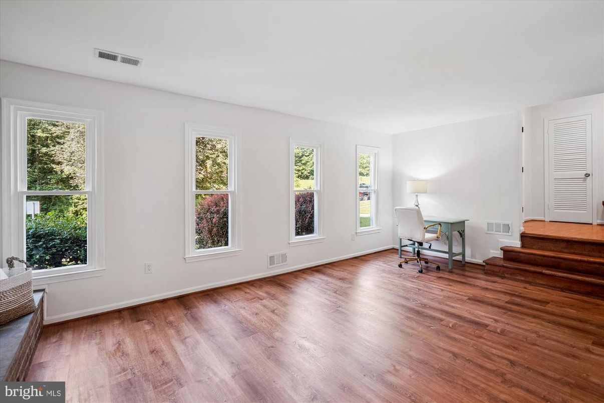 Home Office, Interior, Wood Texture Flooring