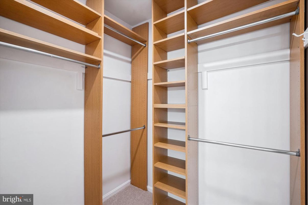 Interior, Walk-in Closets