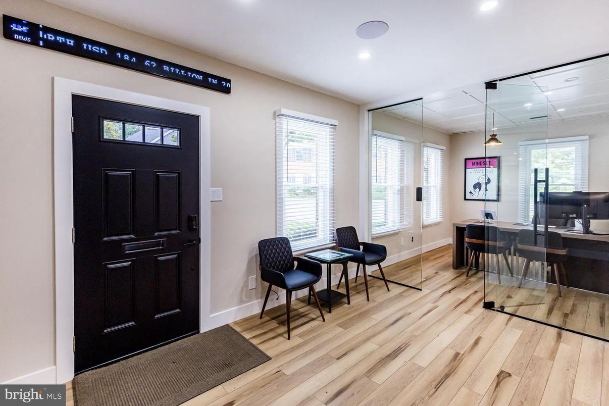 Dining room, Interior, Pendant Lights, Recessed Lighting, Wood Texture Flooring