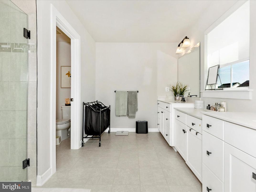 Bathroom, Dual Sink Vanities, Glass Shower, Interior