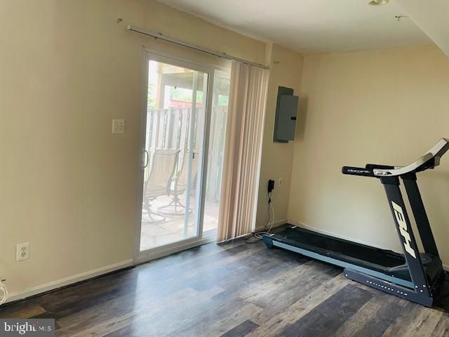 Fitness Equipment, Interior, Wood Texture Flooring