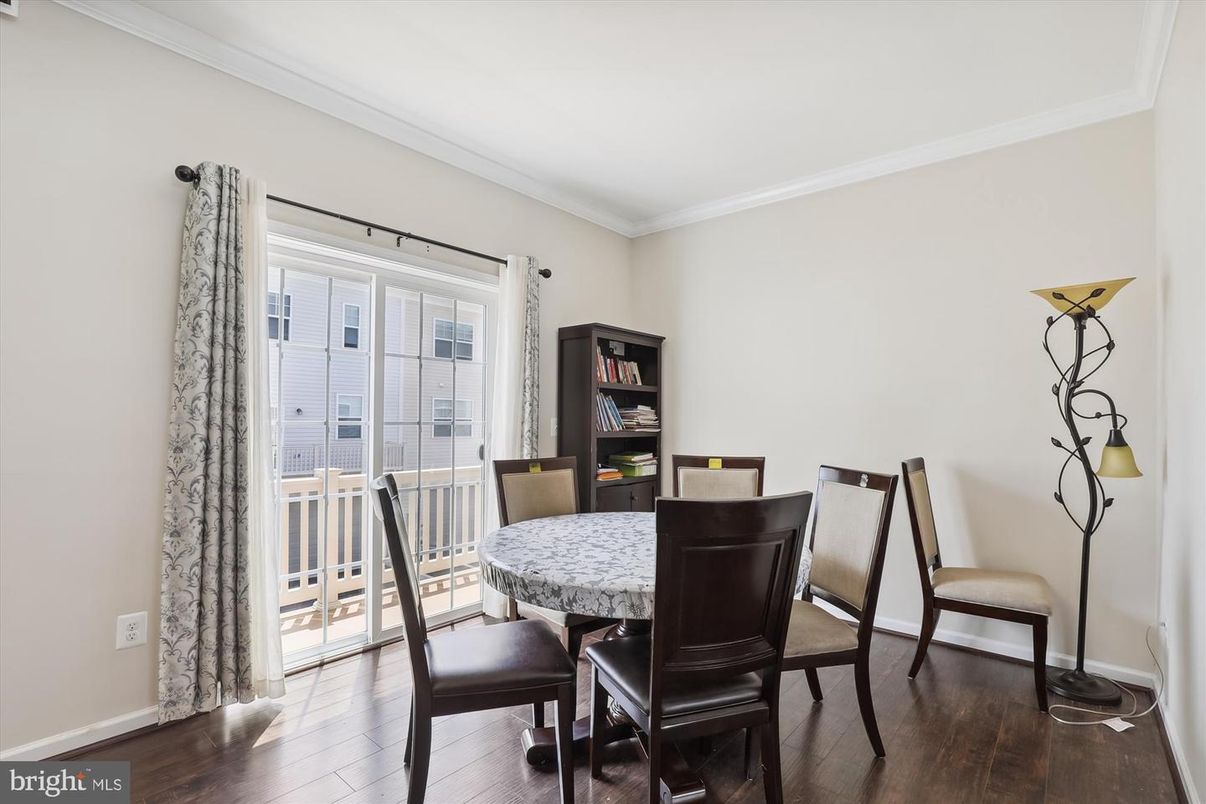 Dining room, Interior, Wood Texture Flooring