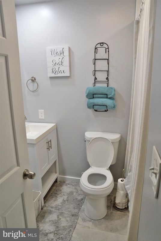 Bathroom, Interior
