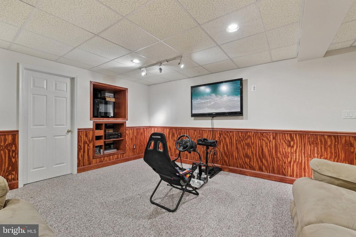 Interior, Recessed Lighting