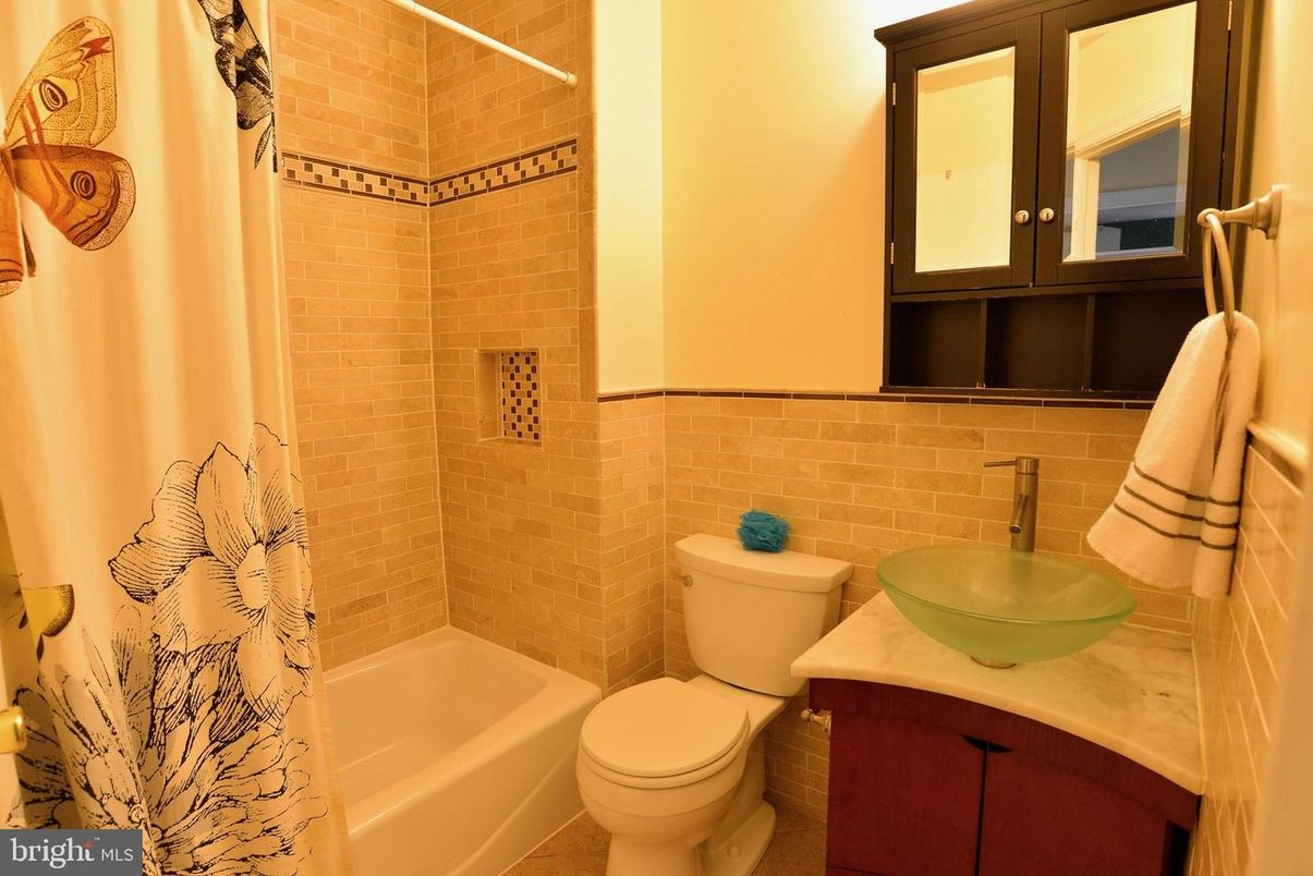 Bathroom, Interior