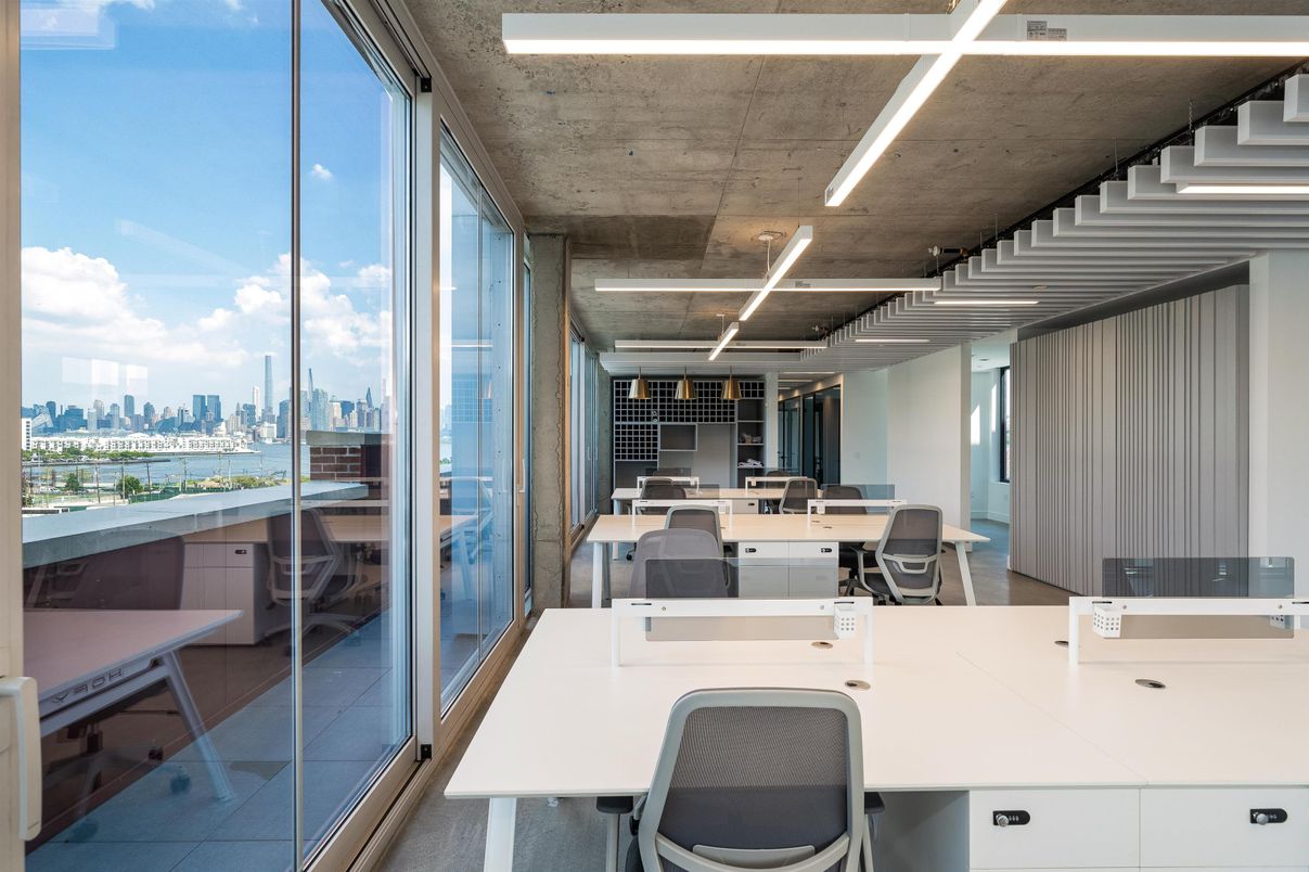 Home Office, Interior