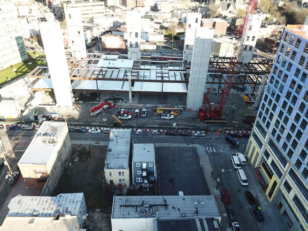 Exterior, Drone