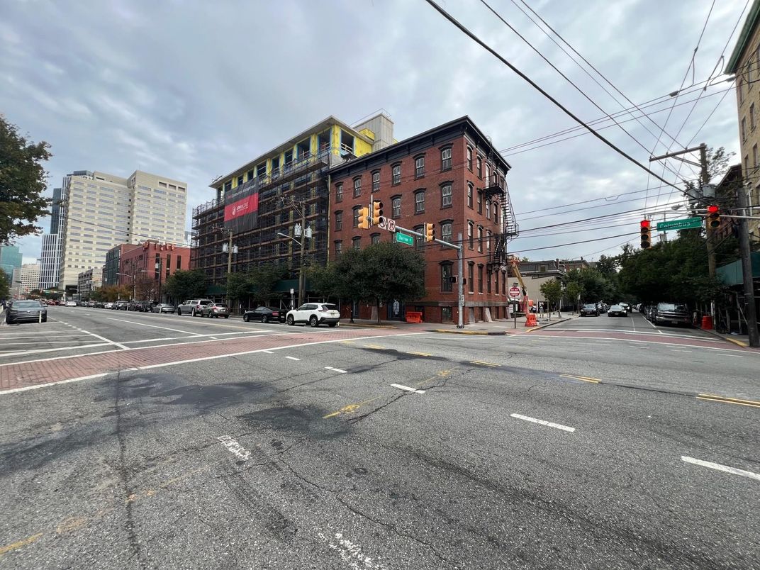 Exterior, Facade, Condo Building