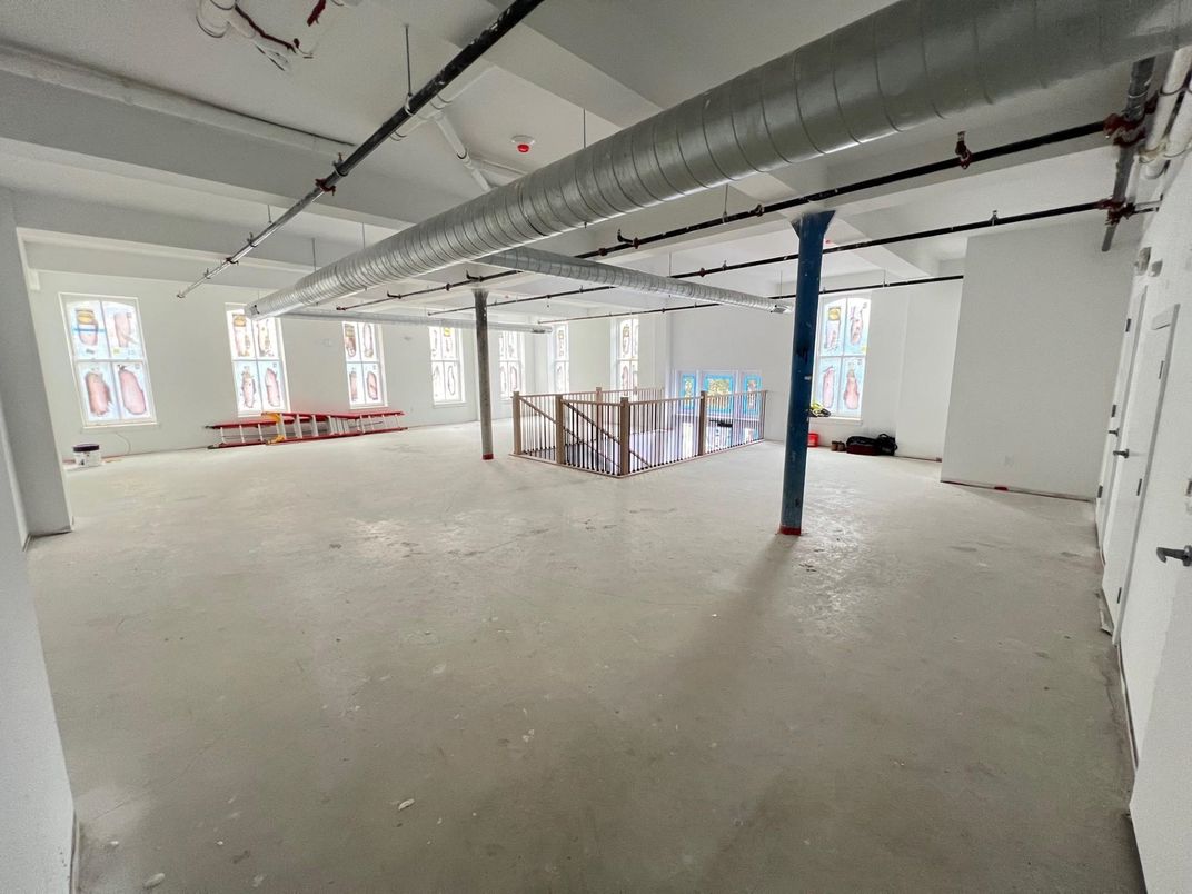 Garage, Interior