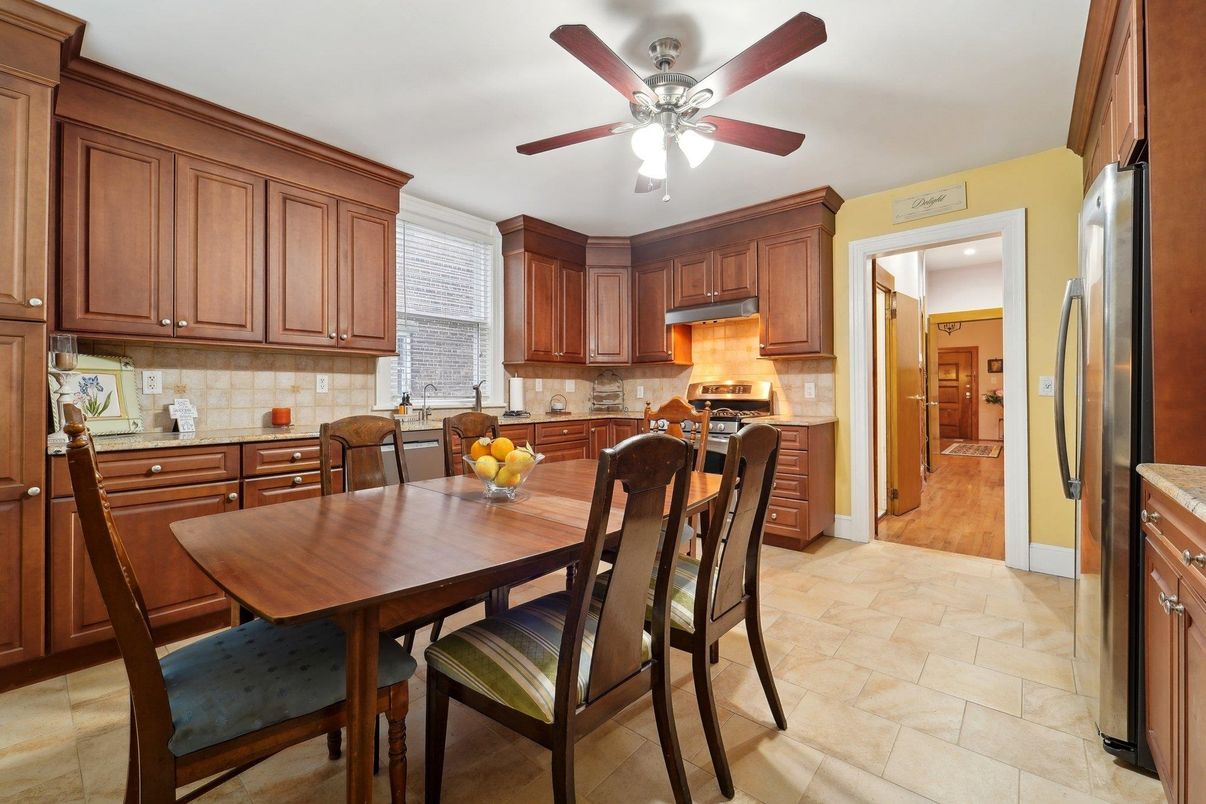 Dining room, Interior, Kitchen