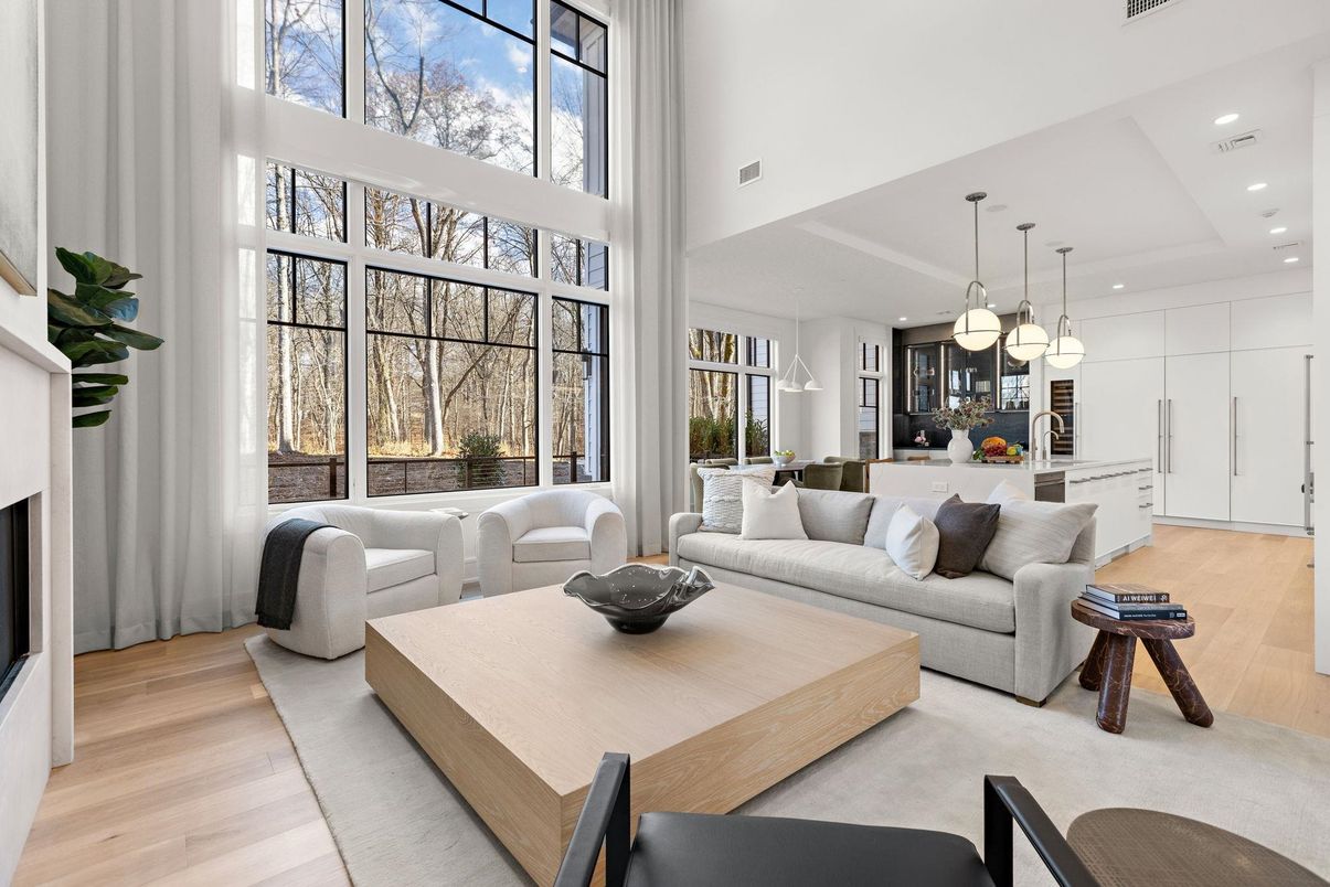 Dining room, Interior, Kitchen, Living room, Pendant Lights, Recessed Lighting, Wood Texture Flooring